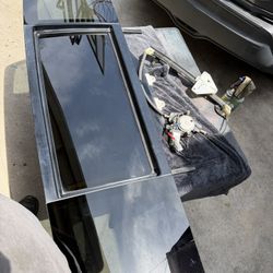 Nissan Titan Back Window 