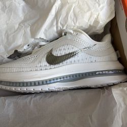 Nike Pegasus women’s 7.5