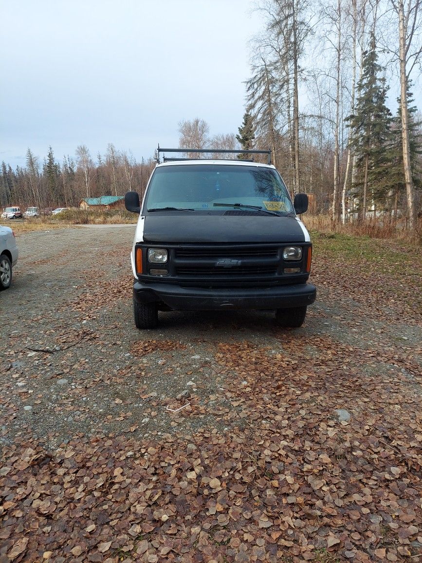 2000 Chevrolet Express