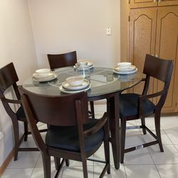 Kitchen Table And Chairs