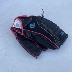 Wilson 2022 Flash 12" Fastpitch Outfield Glove - Right