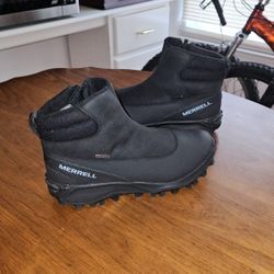 Merrell Women's Black Boots SIZE 10