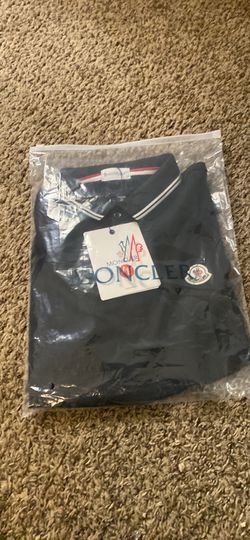 Moncler t shirt