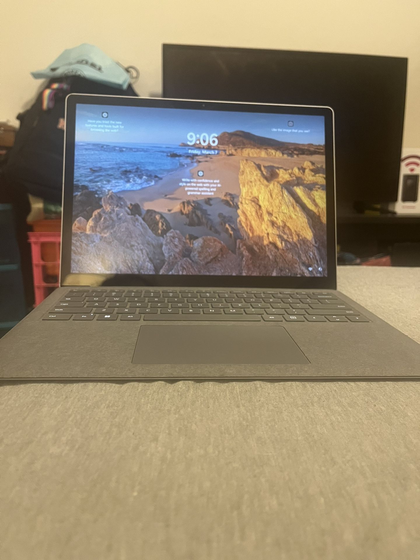 Microsoft Surface Laptop 4 – 16GB RAM, 256GB SSD (Touchscreen) + Accessories