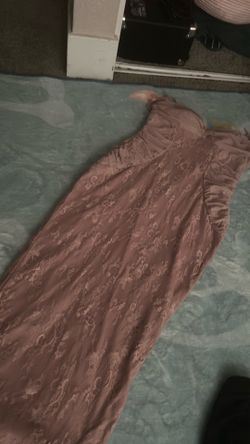 WINDSOR Pink Lace Dress