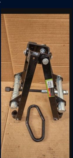 Yes,  It's Available Pittsburgh Spring Strut Compressor 