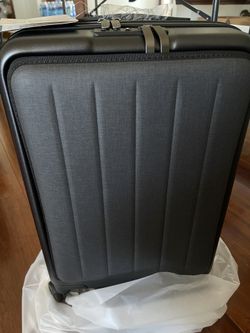 Ninetygo luggage 20”
