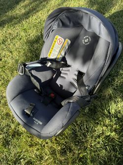 Maxi Cosi Baby Car Seat
