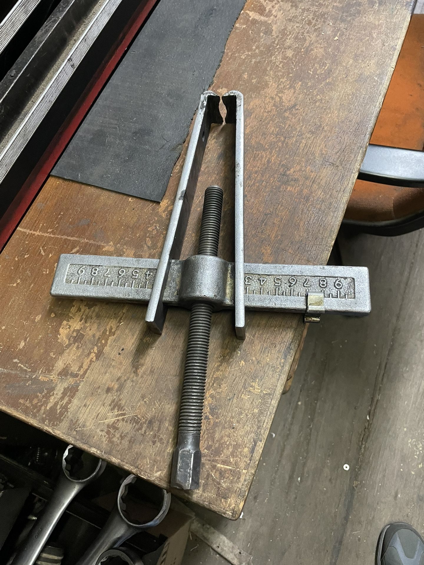 Proto Gear Puller Wheel Puller for Sale in Irwindale, CA OfferUp