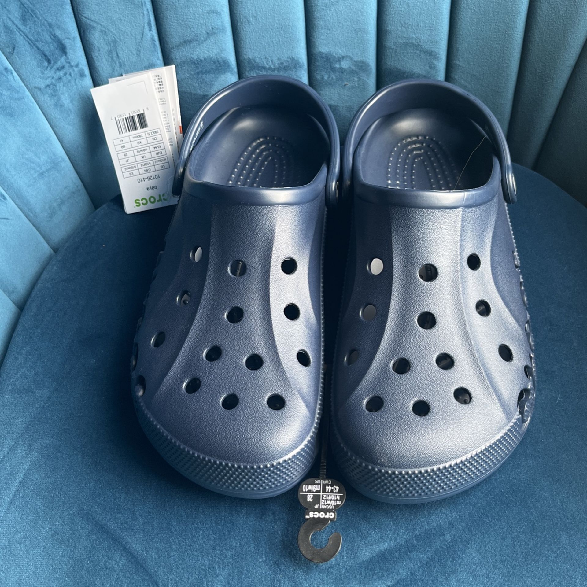 Crocs