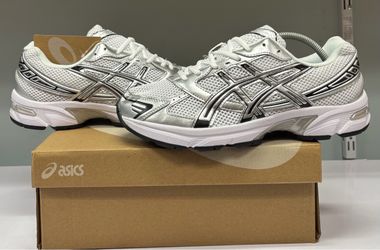 ASICS
