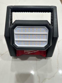 Milwaukee M18 LED Rover Work Ligjt