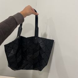 Bao Bao Issey Miyake Black Boston Bag for Sale in Los Angeles CA