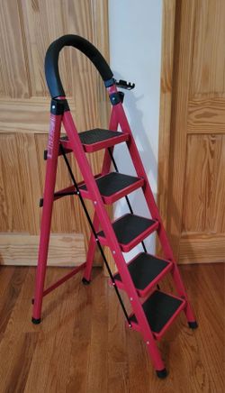 NEW Red 5-Step Ladder with Handle