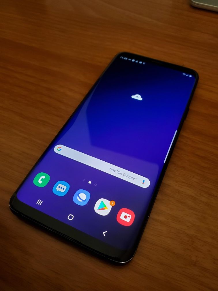 Samsung Galaxy S9+ Unlocked Verizon ATT Tmobile Sprint Metro Cricket H2O