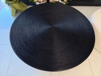 Round table for sale