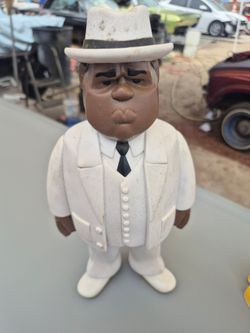 Funko 2 bigger model and ine small