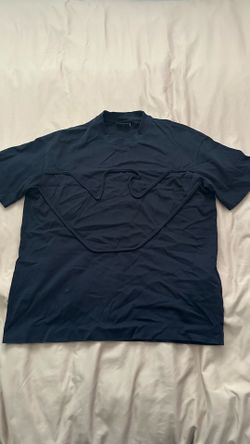 Men’s Armani tee shirt