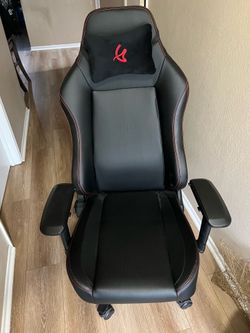 Gaming chair