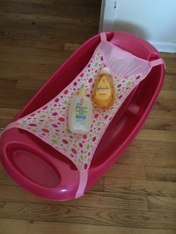 Baby Bathtub w/Soap