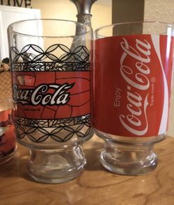 Cola cola glass cups