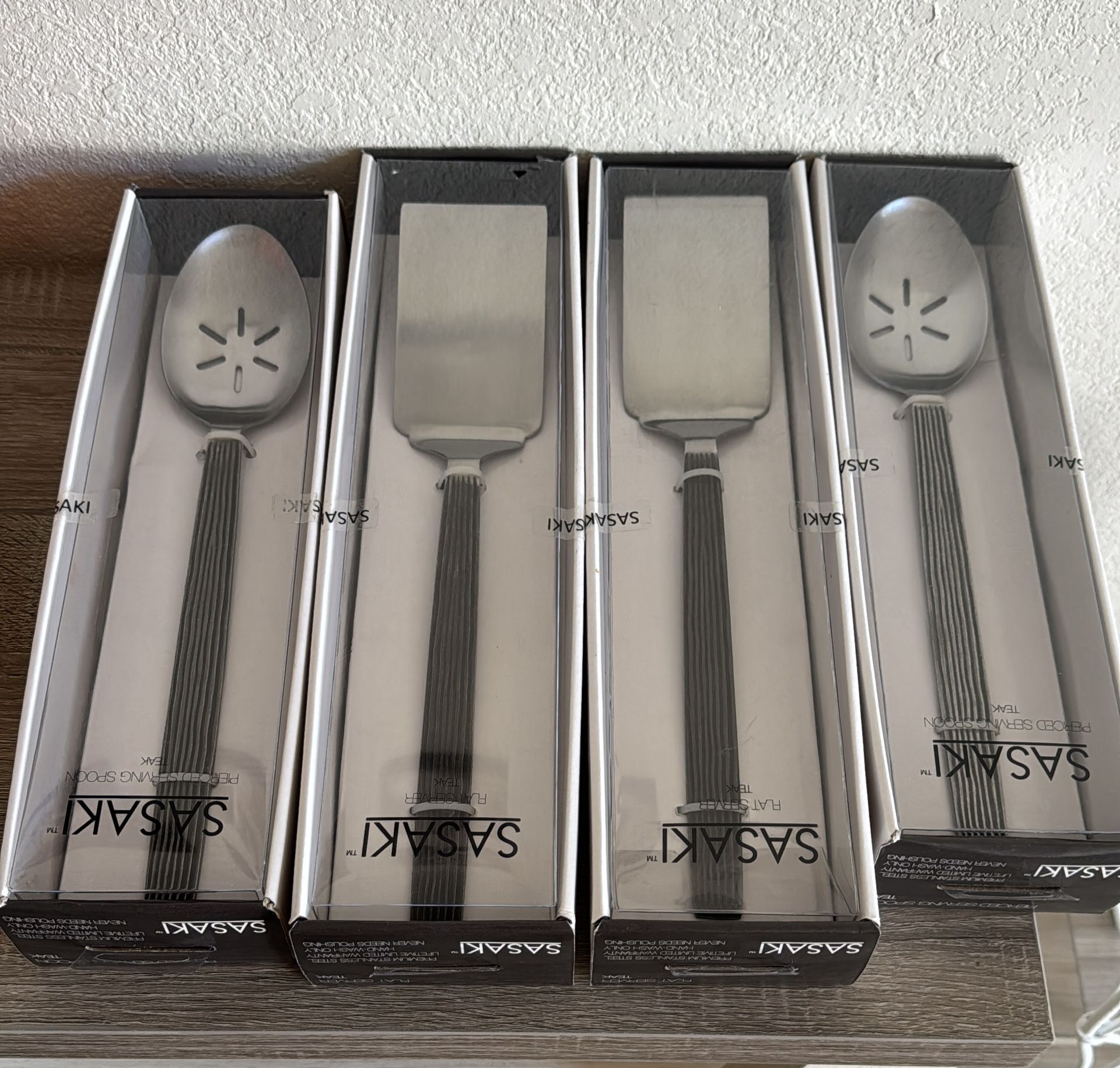 Matching Flat Server And Serving Spoon