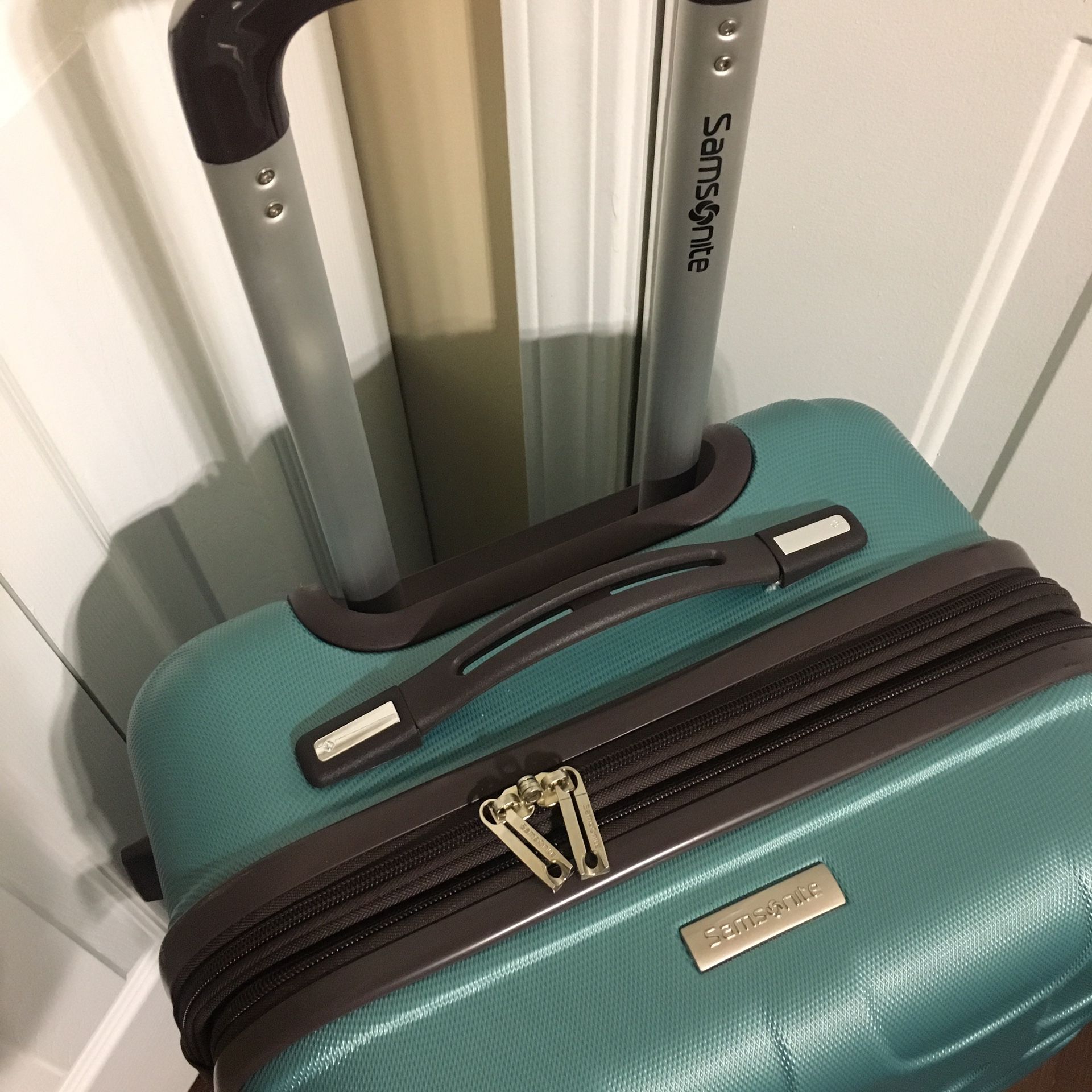 Samsonite glengariff sales carry on