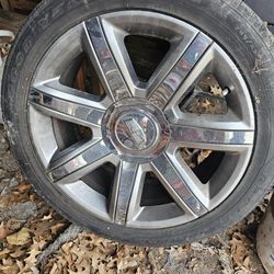 Ecalade 2018.  22" Con Sensor 