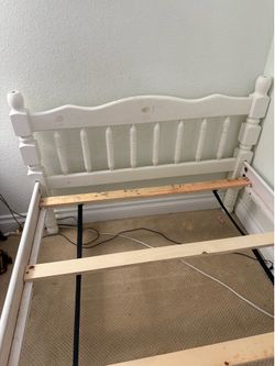 Twin bed frame