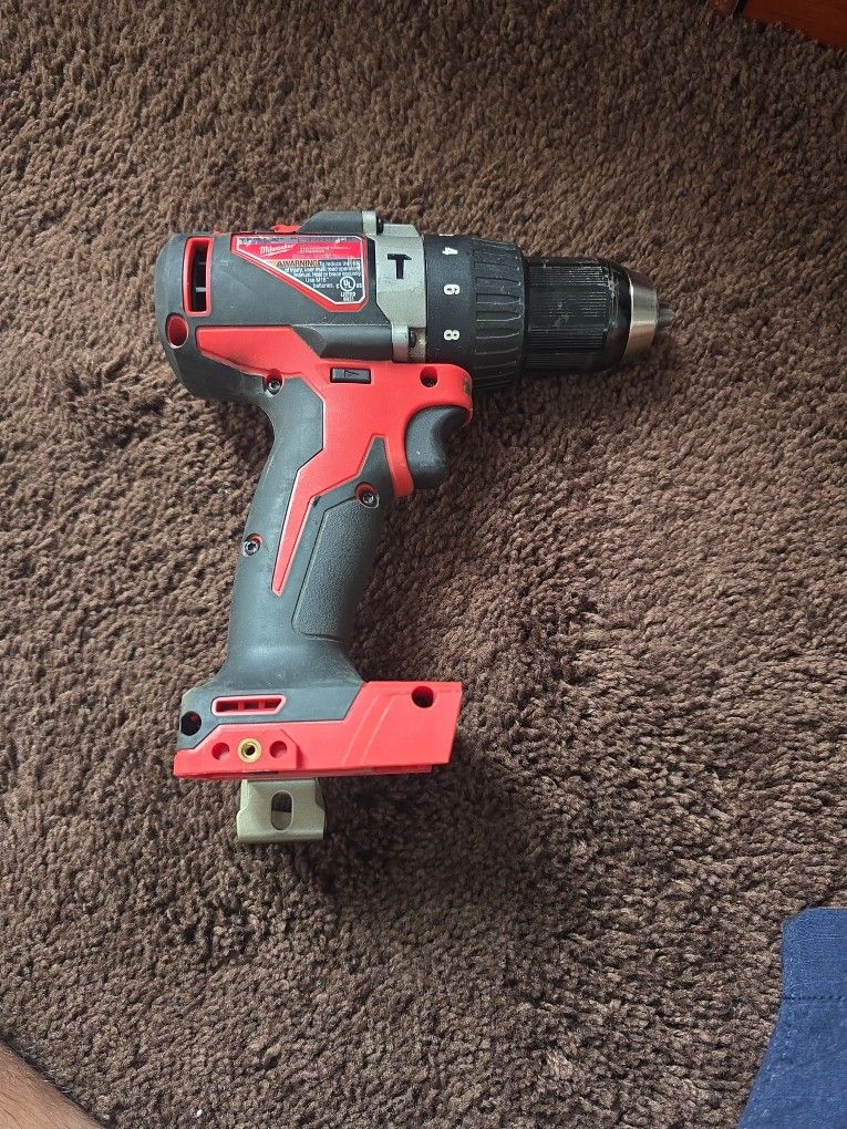 Milwaukee Hammer Drill