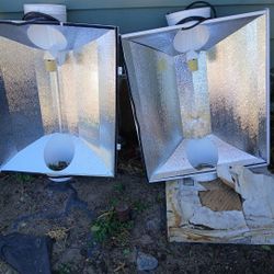 Set Of 2 Grow Lights