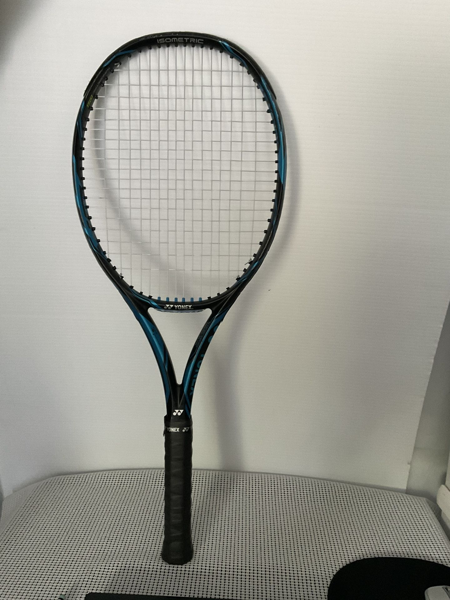 Yomex Tennis Racquet VCORE  Pro 79