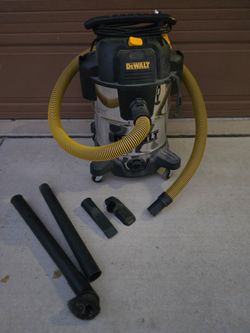 DeWalt Wet/Dry 10 gal Shop Vac