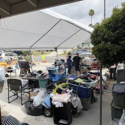 Yard sale - Doublegrove & Valinda 