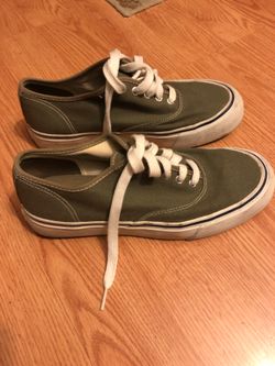 Bass shoes Size 7M