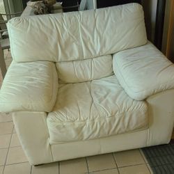 Leather  Arm Chair Perfect Condition!