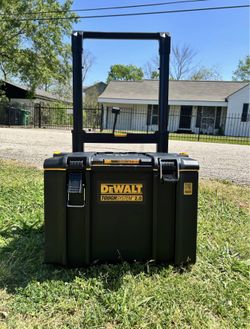 Dewalt Tool Box