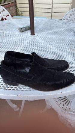 Men sued loafers