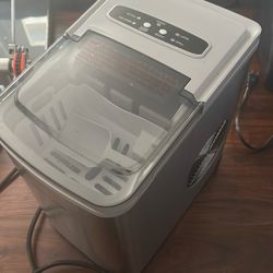 Frigidaire Countertop Ice Maker