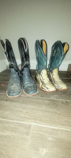 2 pairs of western boots mens 9 D