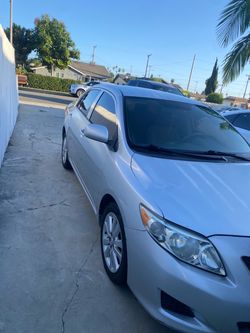 2010 Toyota corrola le