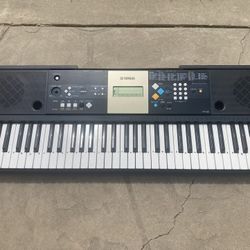 Yamaha Keyboard Piano YPT 220 Instrument 