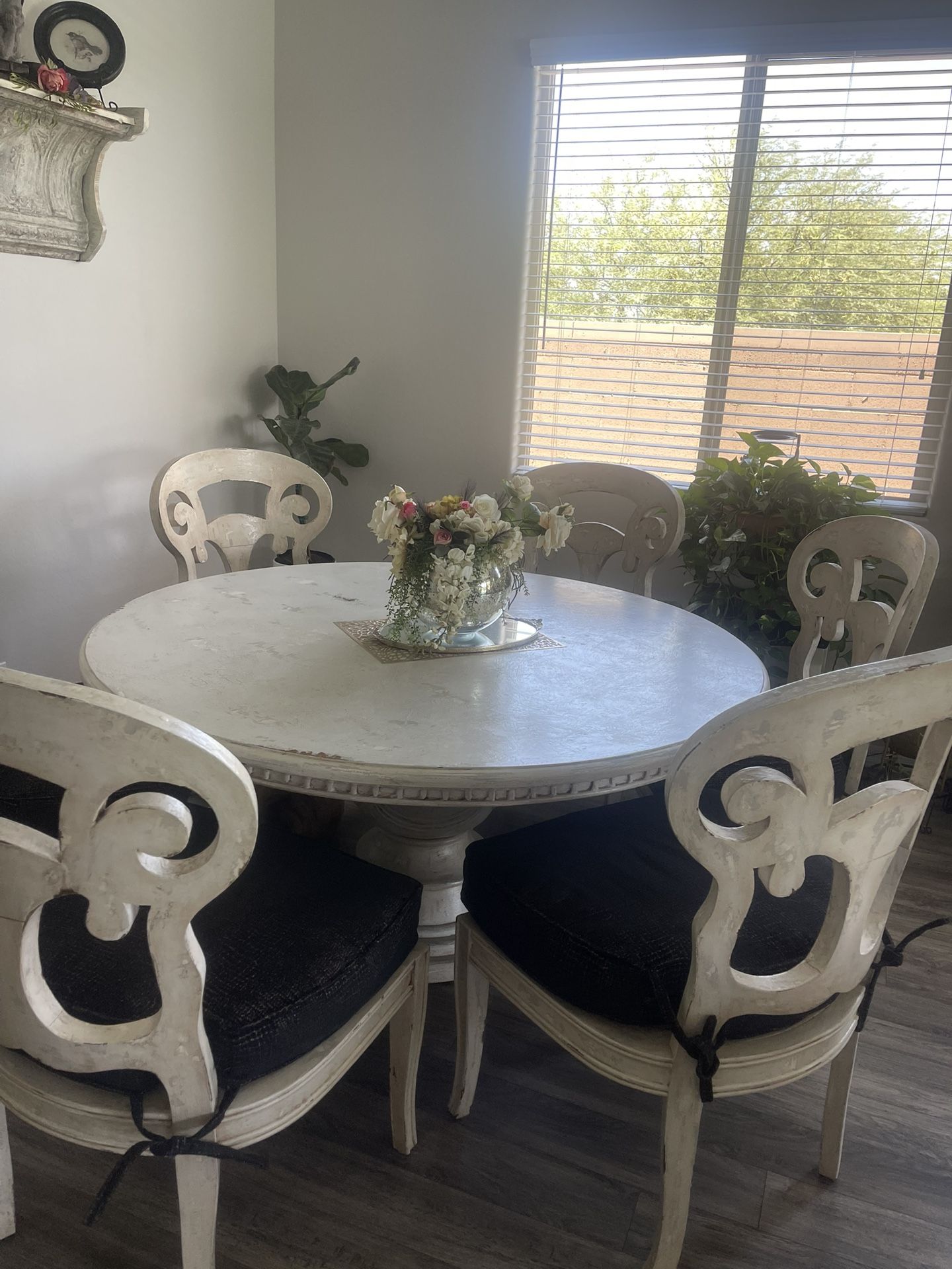 Large Kitchen Table