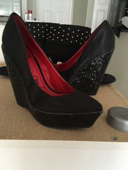Ladies wedges size 6.5 black silky & sparkly