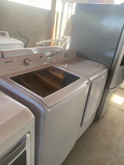 Samsung Washer and dryer electric