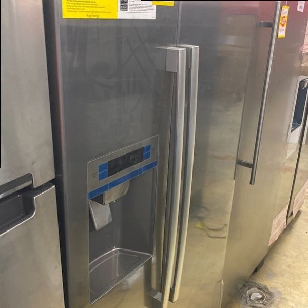 Bosch B20CS30SNS refrigerator ZKCMF