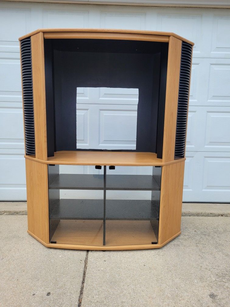 Entertainment cabinet for your next project