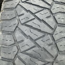 Ridge Grappler Tire