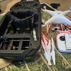 DJI PHANTOM 4