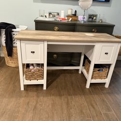 White Desk With Two Drawers and Baskets 